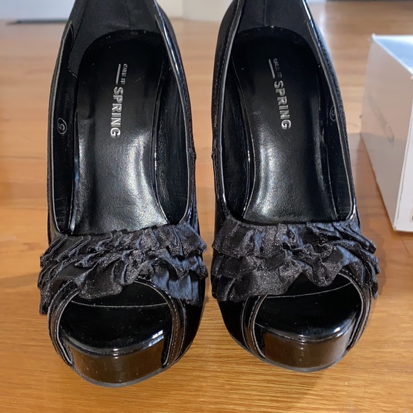 NIB Call It Spring Platform Heels - Picture 4 of 7